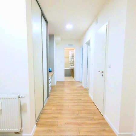 Brand New Apartment By Hockey Stadium Bratislava Eksteriør billede