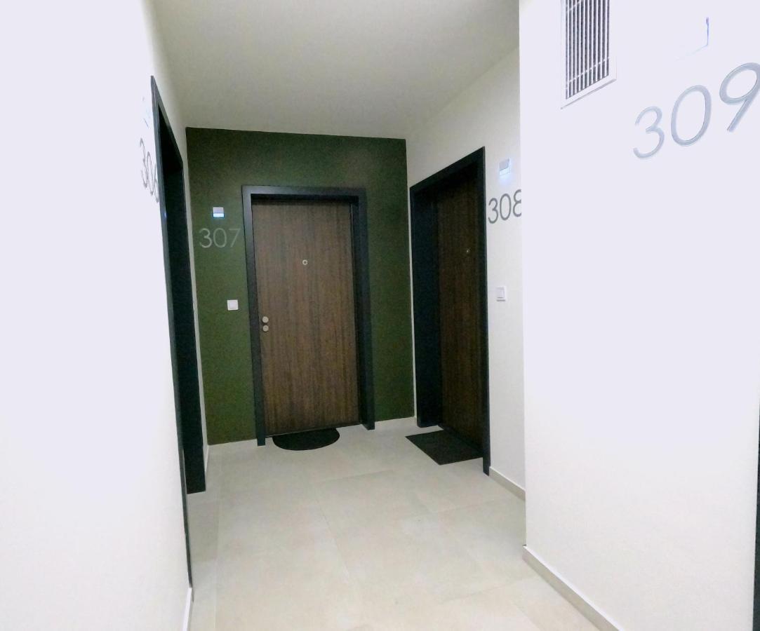 Brand New Apartment By Hockey Stadium Bratislava Eksteriør billede