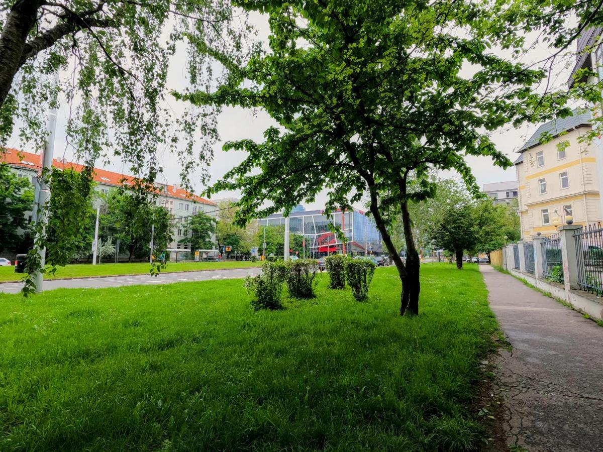 Brand New Apartment By Hockey Stadium Bratislava Eksteriør billede